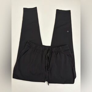 Lululemon Black Pants No Size Fits in the XS Range